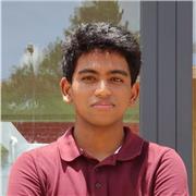 Professeur particulier qui donne des cours de soutien en chimie